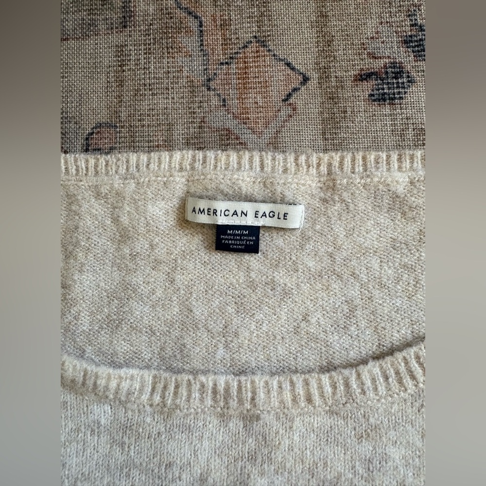 American Eagle Outfitters Cream Sweater with White Heart - Picture 4 of 5
